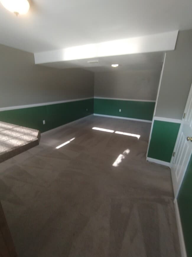 Building Photo - 4724 Land Rush Dr