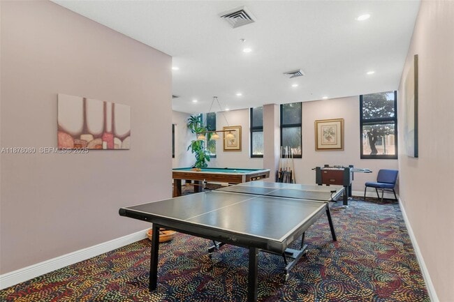 Building Photo - 1361 S Ocean Blvd