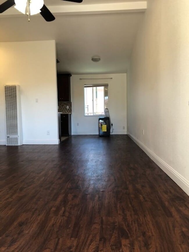 Building Photo - 1 bedroom apartment