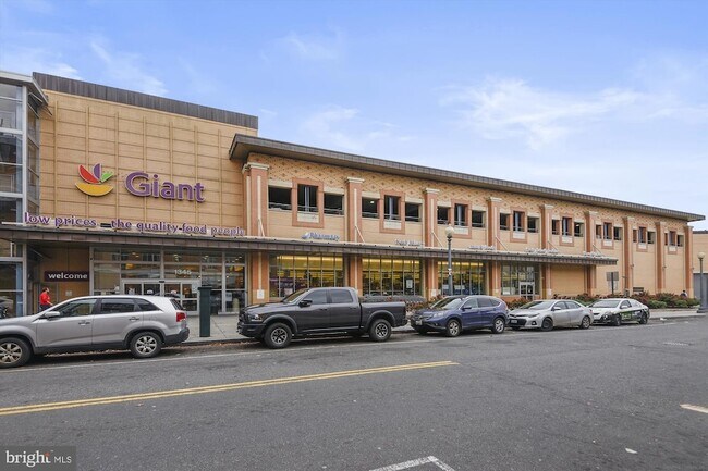 Building Photo - 4514 15th St NW