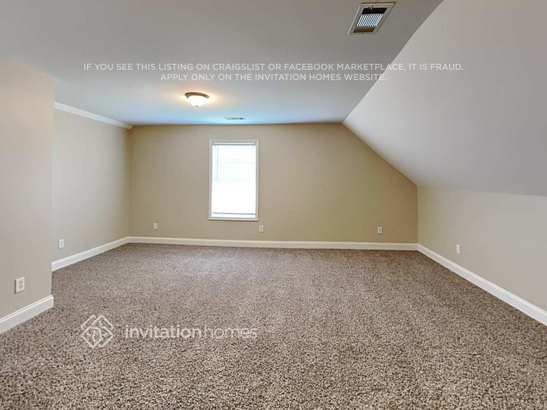 Building Photo - 104 Pristine Dr