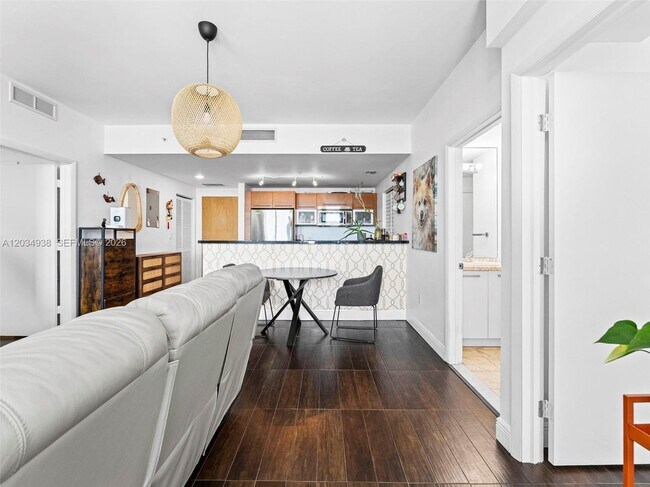 Building Photo - 244 Biscayne Blvd