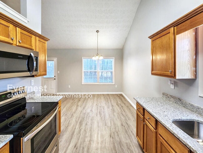 Building Photo - 325 Bridgeport Ln