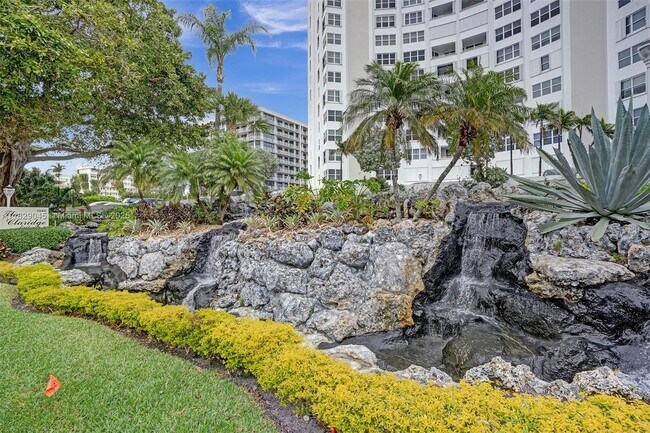 Building Photo - 1340 S Ocean Blvd