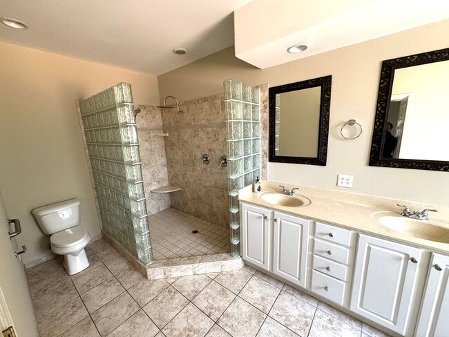 Building Photo - 3714 Cain Ct