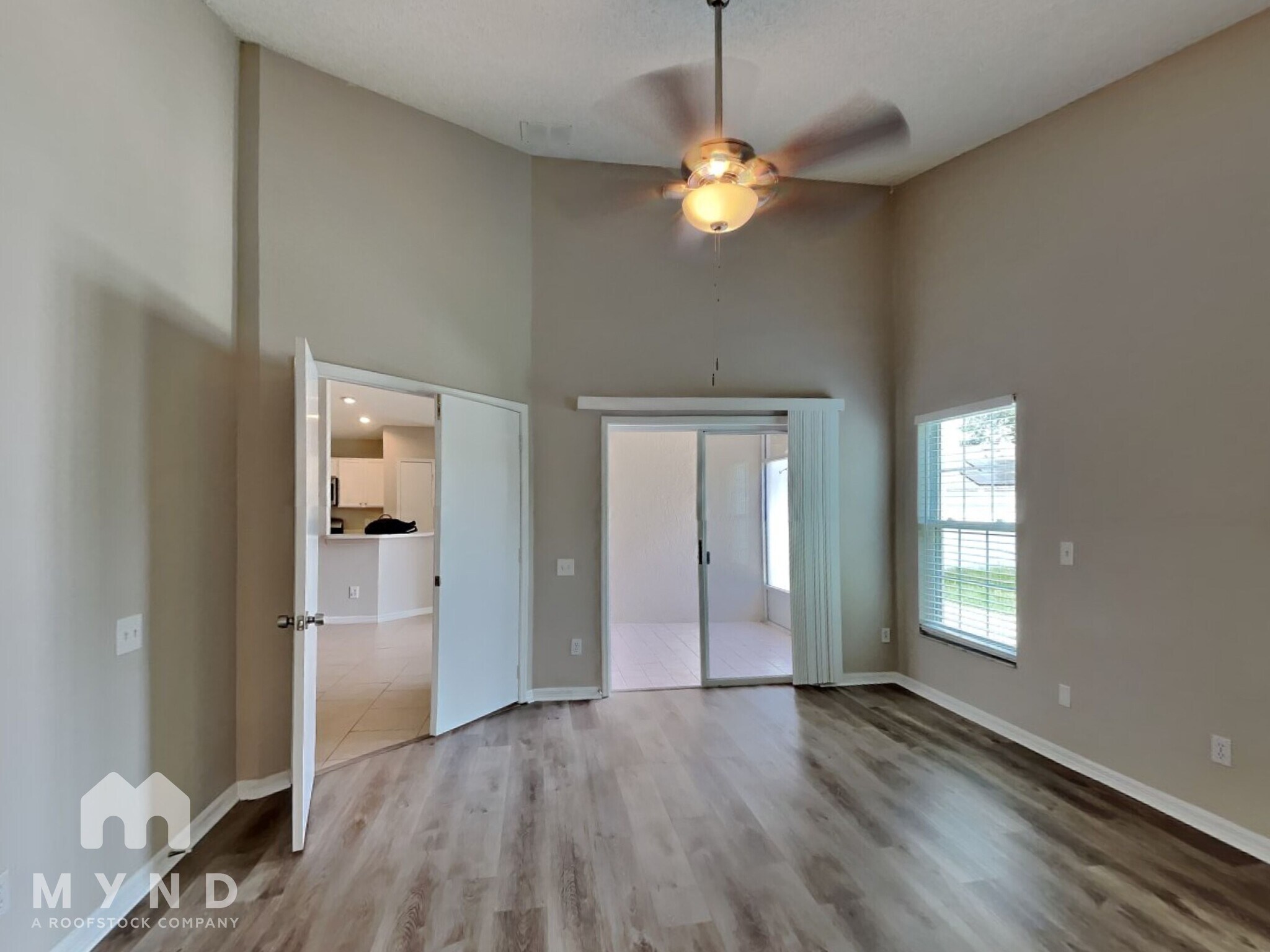 Building Photo - 10547 Cherry Oak Cir