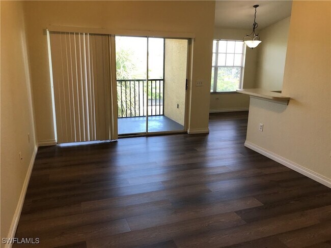 Building Photo - 7985 Preserve Cir