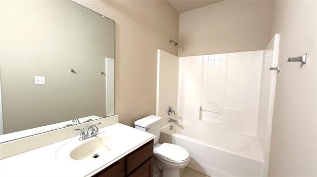 Building Photo - 2774 Waterfall Ln