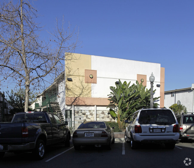 Primary Photo - Minnie Street Apartments