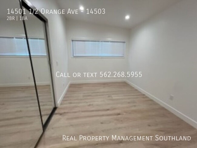 Building Photo - 2 Bed/ 1 Bath Apartment in Paramount For R...