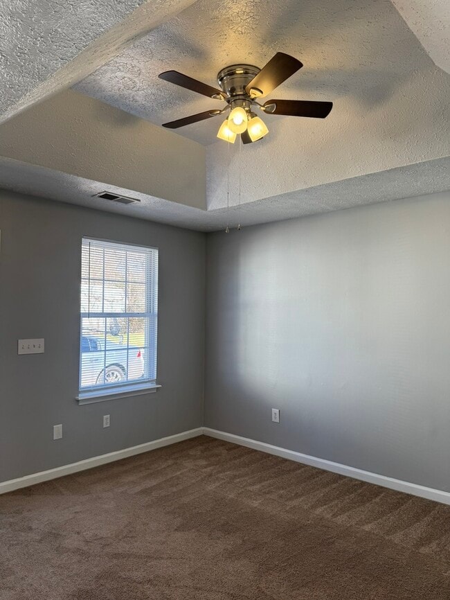 Building Photo - duplex