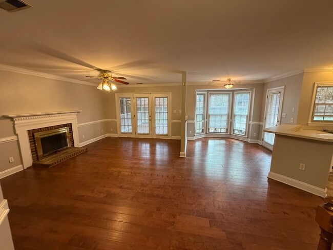 Building Photo - Spacious Four Bedroom Home Near Quail Hollow Neighborhoods!