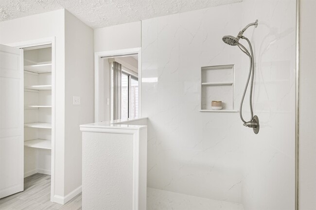 Building Photo - 12415 Pantano Drive