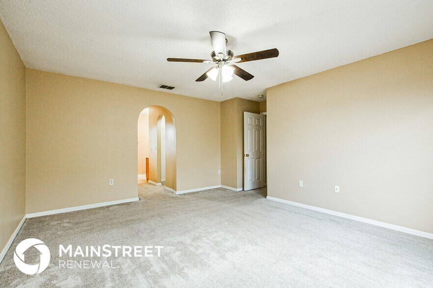 Building Photo - 3928 Stonefield Dr