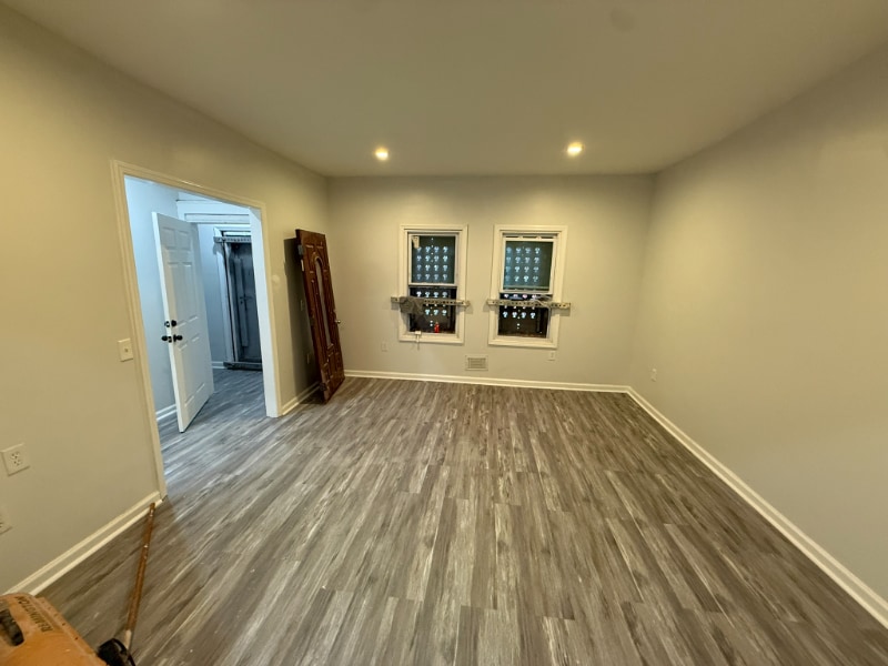 Building Photo - 727 S 10th St