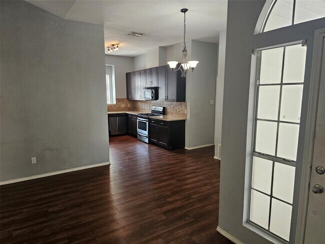 Building Photo - 12503 Deer Falls Dr