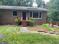 Building Photo - 9290 Windrush Dr
