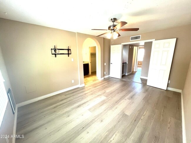 Building Photo - 34 S Rita Ln