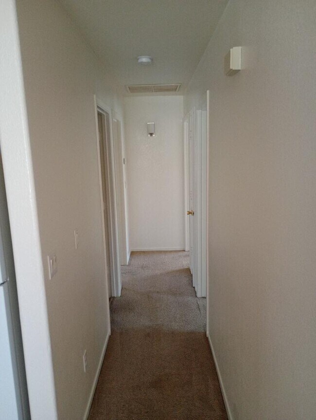 Building Photo - S Durango Rd