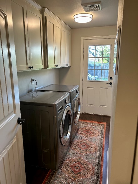 Building Photo - 2225 Breyman St NE