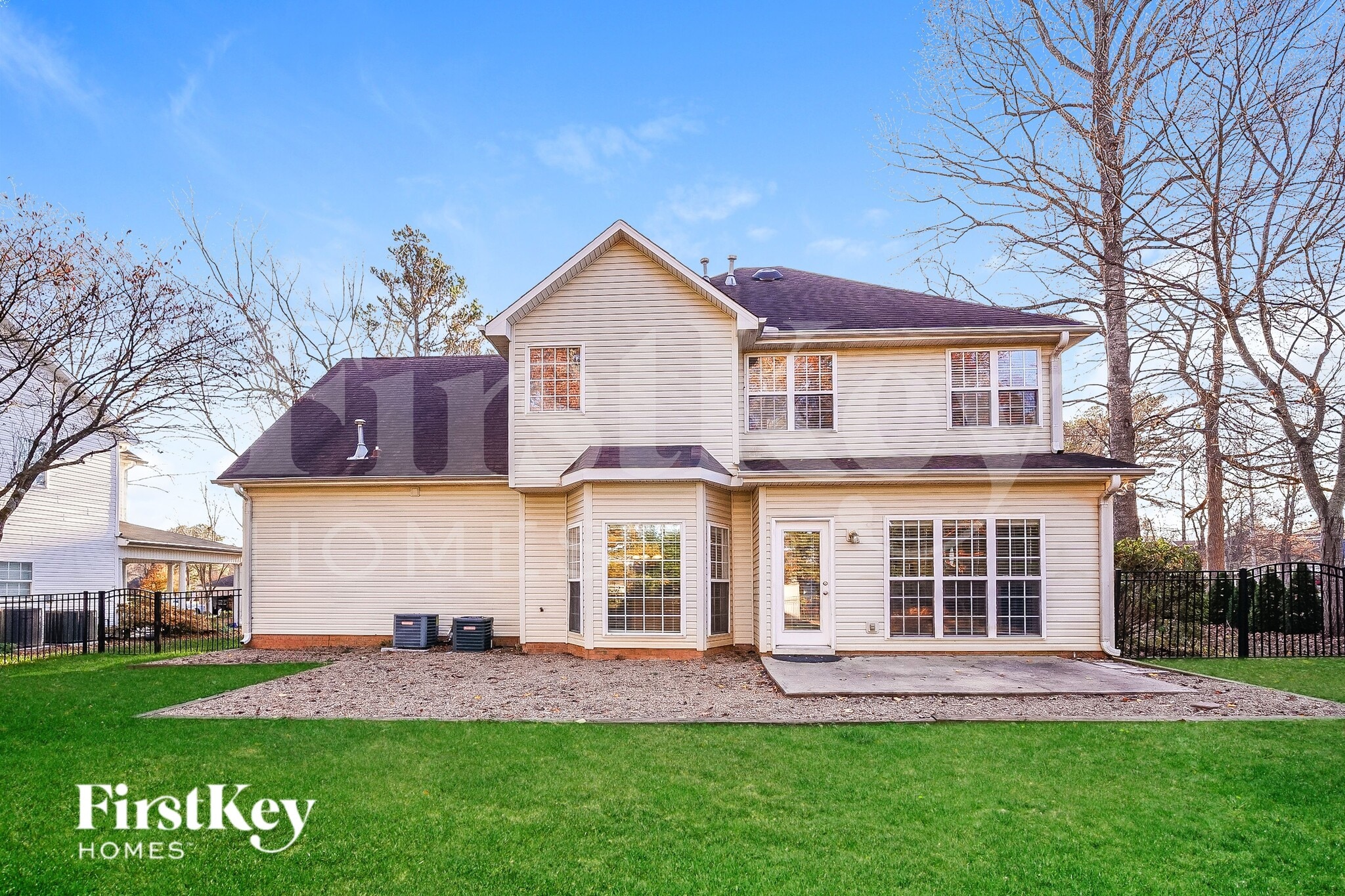 Building Photo - 7549 Sedgebrook Dr E