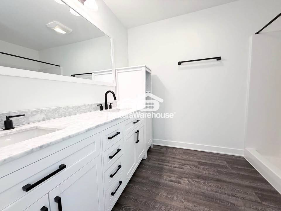 Building Photo - 2103 Willis Ave