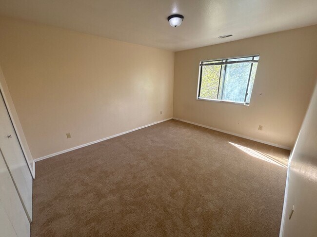 Building Photo - 5540 Bowden Loop