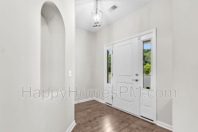 Building Photo - 1718 Emmets Rd