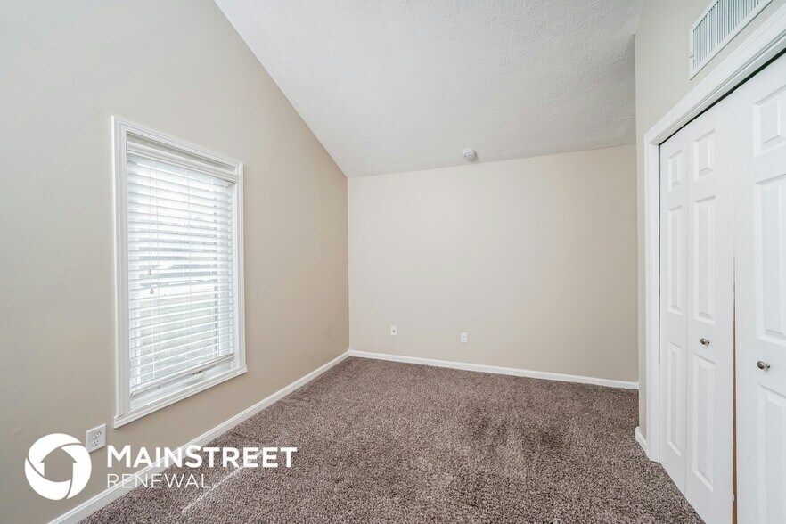 Building Photo - 4729 Shenandoah Dr