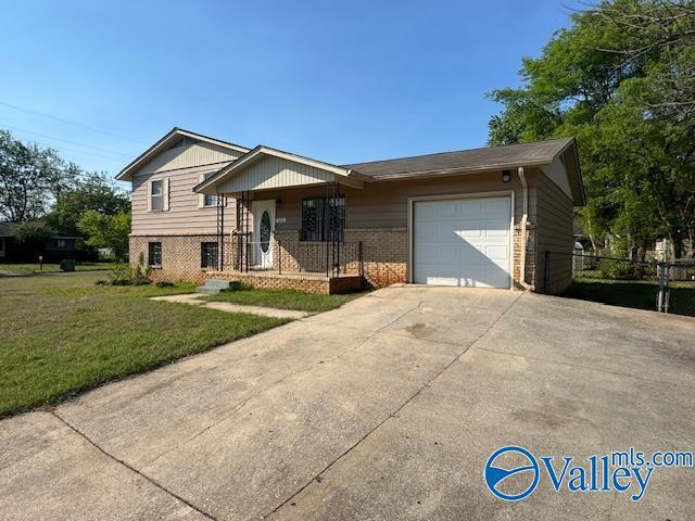 Building Photo - 522 Lisa Ln NW