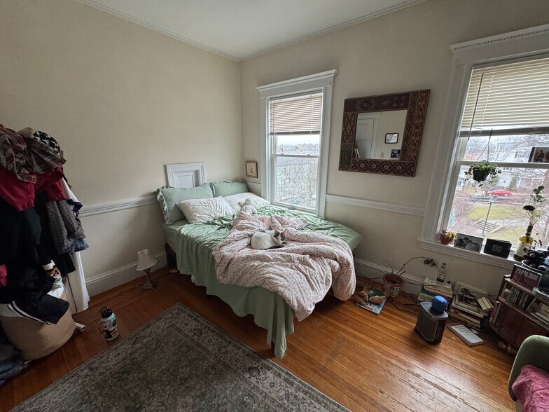 Building Photo - 51 Ibbetson St