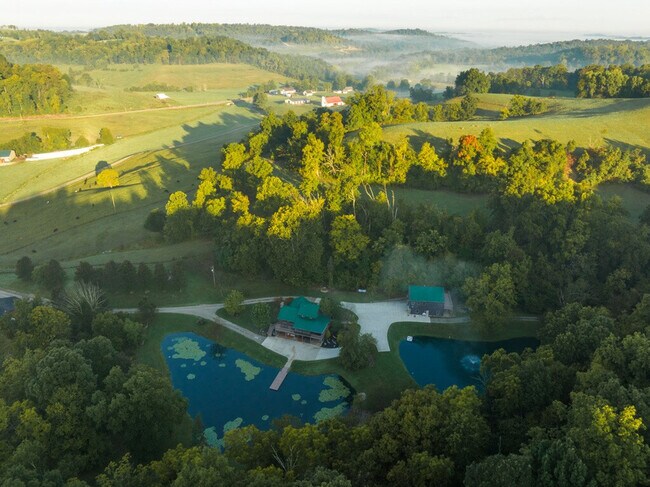 Building Photo - 23120 Bates Rd