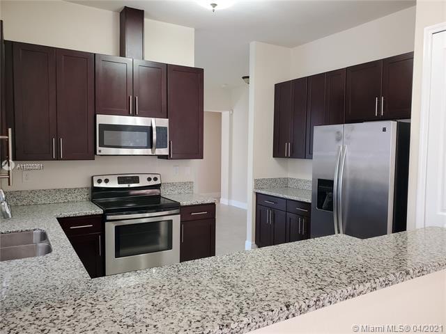 Building Photo - 9334 SW 173rd Ter