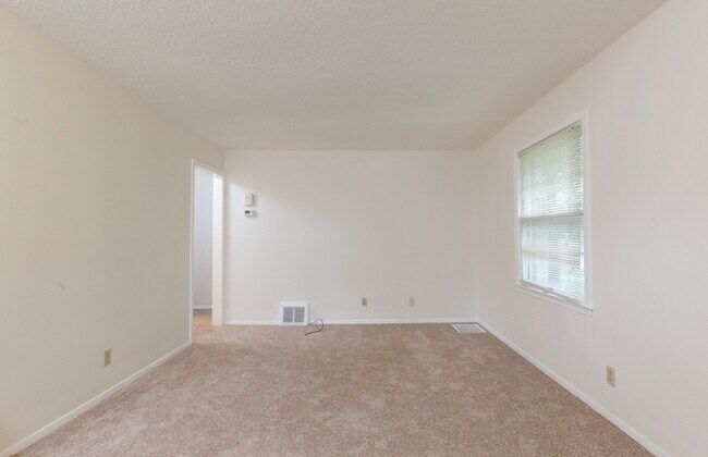 Building Photo - 5401 Xylon Ave N