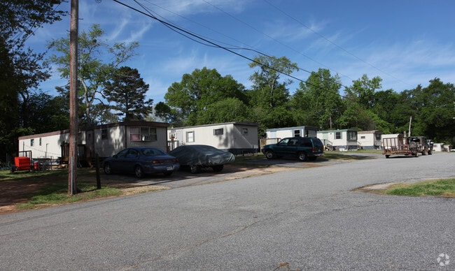 Primary Photo - Beacon Point Mobile Home Park