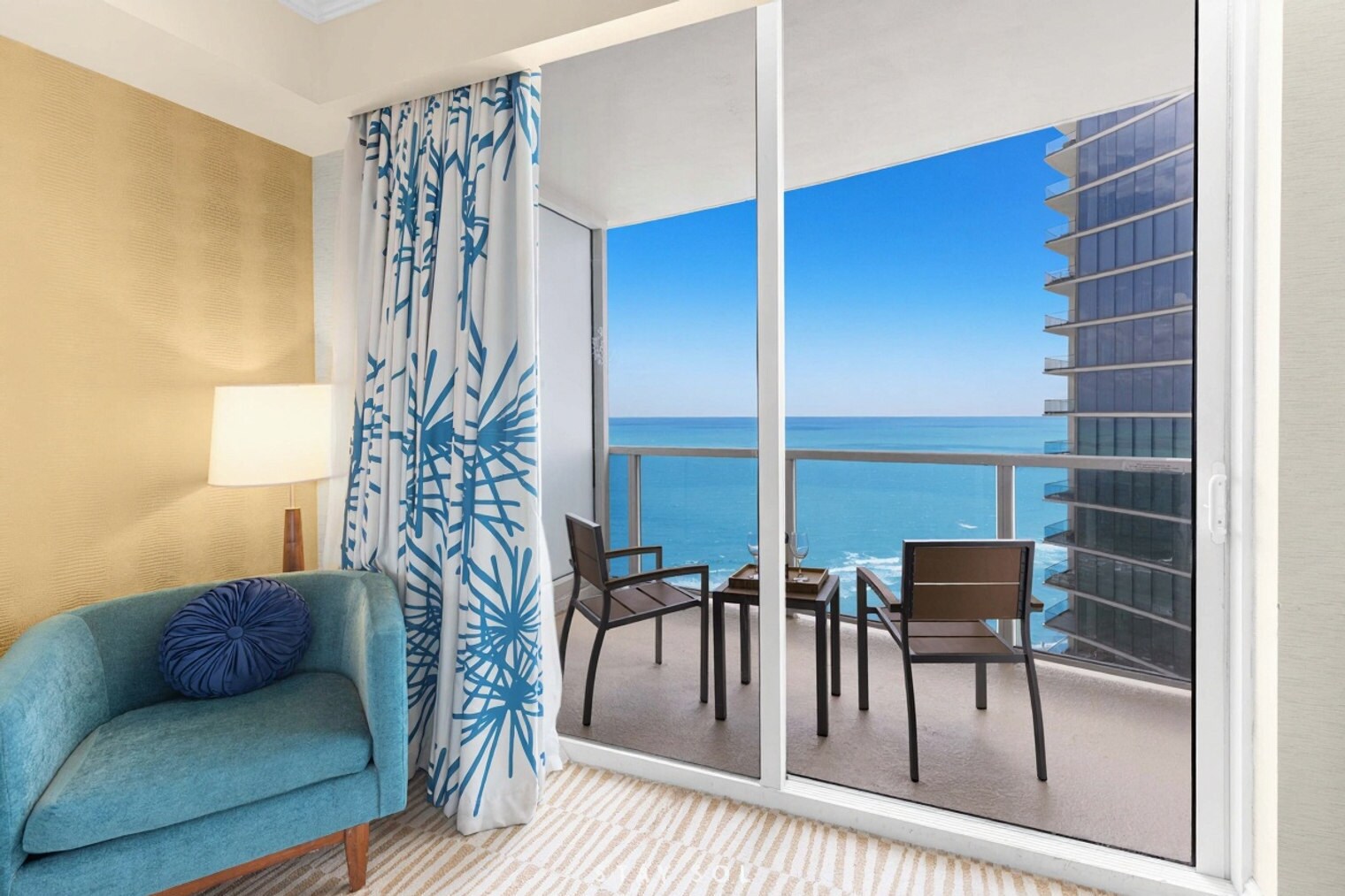 Building Photo - 18001 Collins Ave