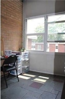 Building Photo - 8 Commonwealth Ct