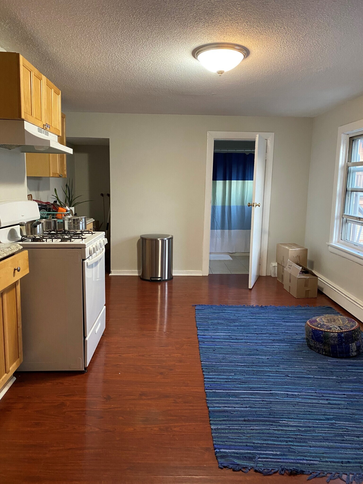 Building Photo - 247 Bennington St