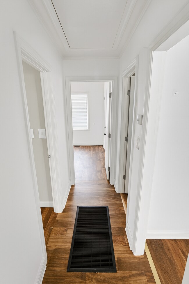 Building Photo - 2251 Melton Ave