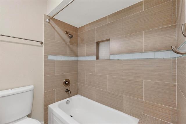 Building Photo - 1437 Palmnold Cir W