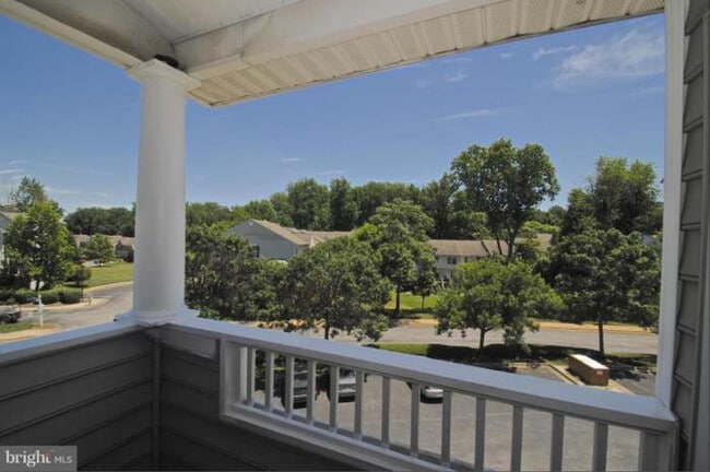 Building Photo - 2002 Peggy Stewart Way