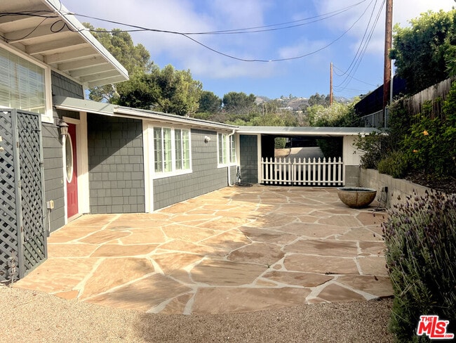 Building Photo - 27500 Pacific Coast Hwy