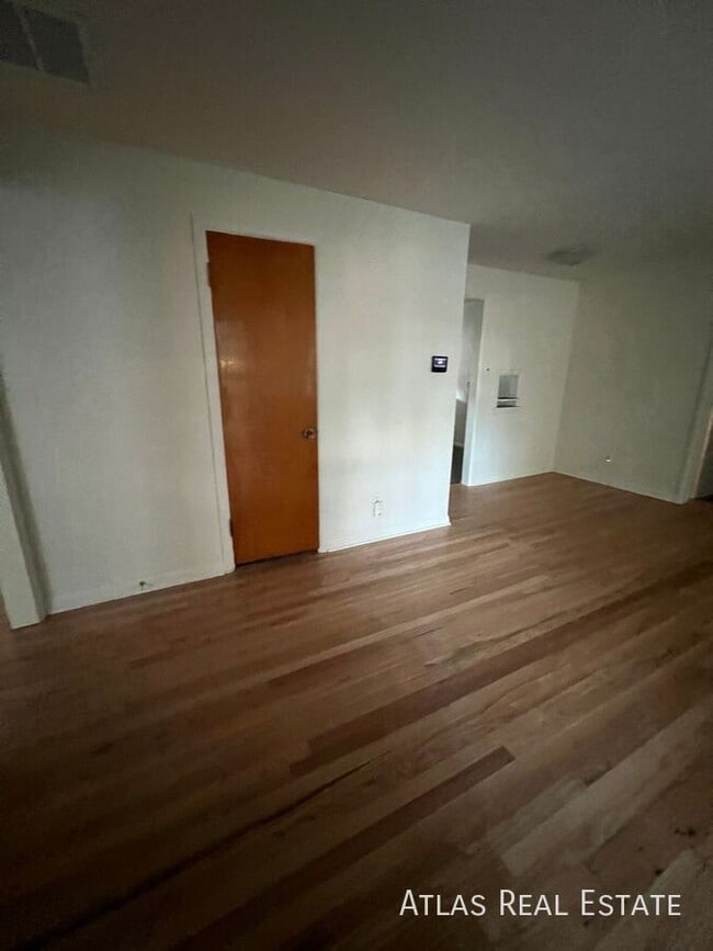 Building Photo - 5110 S Pearl St