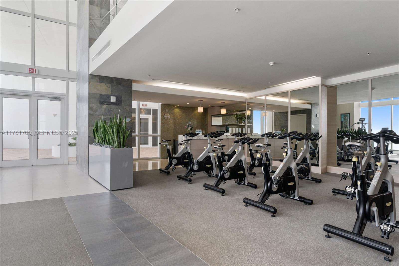 Building Photo - 18201 Collins Ave