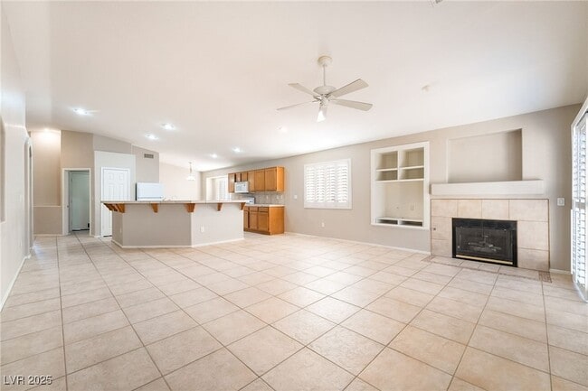 Building Photo - 1385 Dragon Rock Dr