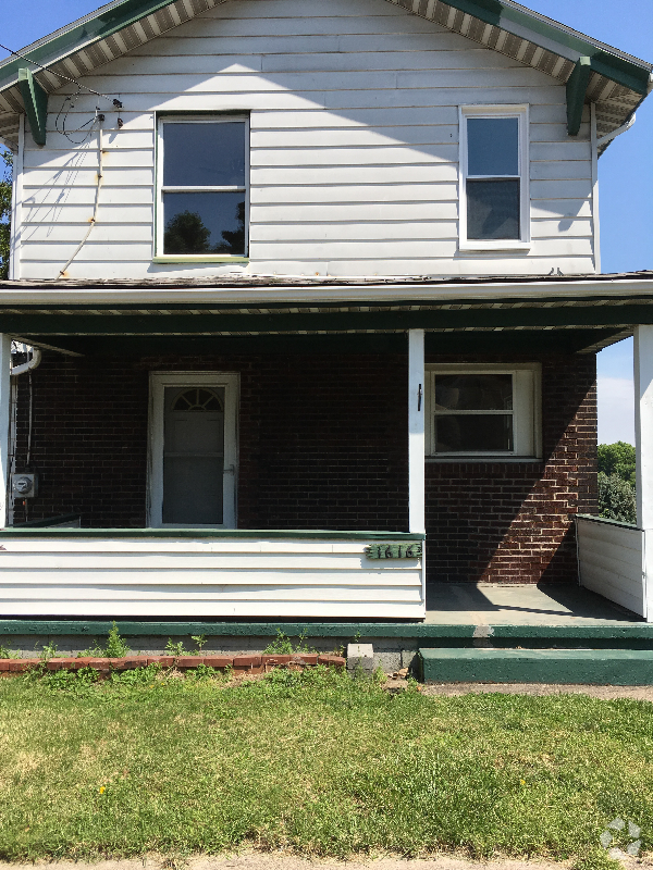 Building Photo - 1616 Miriam St