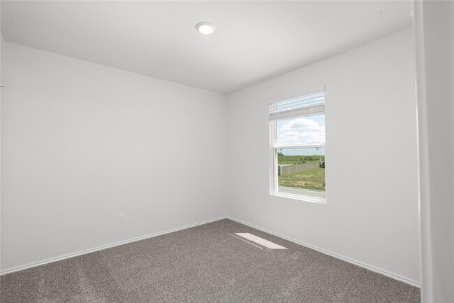 Building Photo - 205 Varner Way