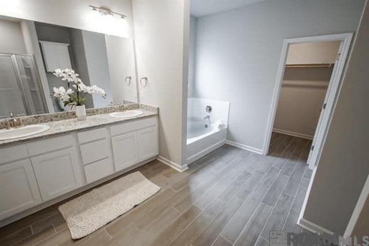 Building Photo - 7623 Waterview Dr