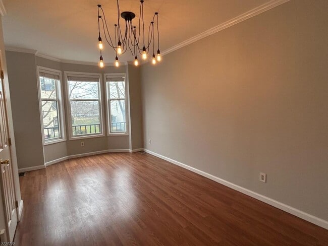 Building Photo - 450 Hartford Dr