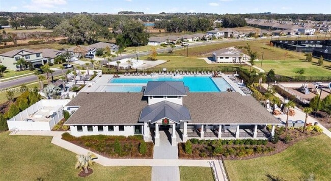 Building Photo - 6346 Back Forty Lp